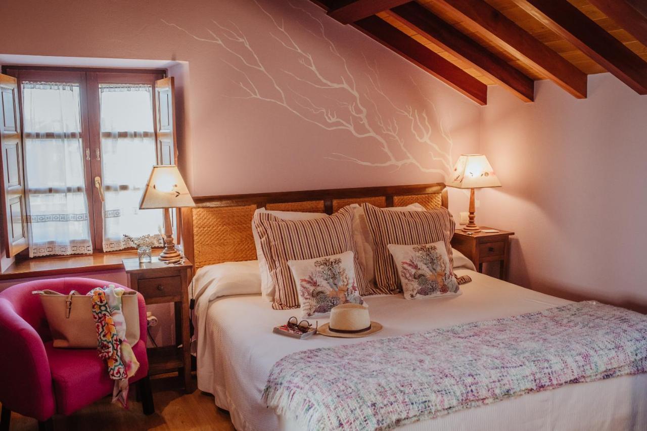 Hotel Pleamar Puerto de Vega Kültér fotó